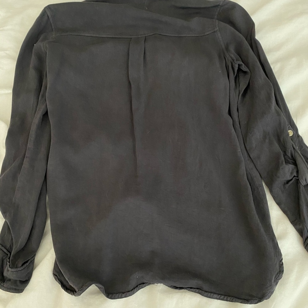 Button down top - Picture 2 of 3